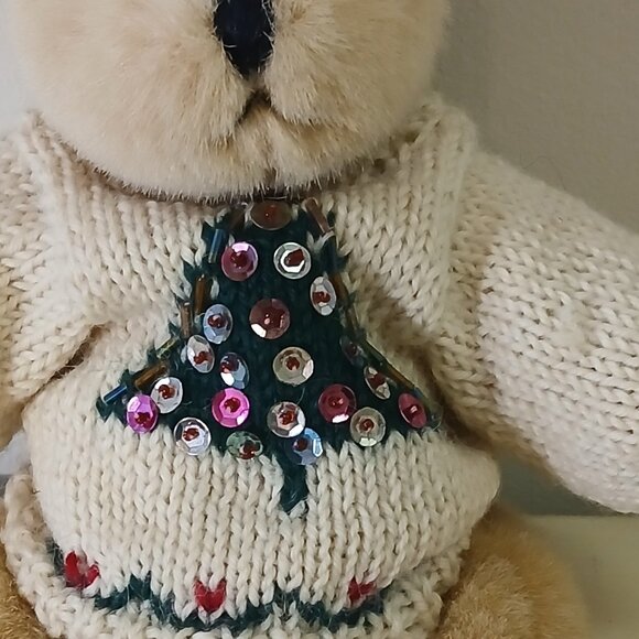 Vintage 1987 Ty Christmas bear with sweater - 11 inches long - Picture 2 of 5